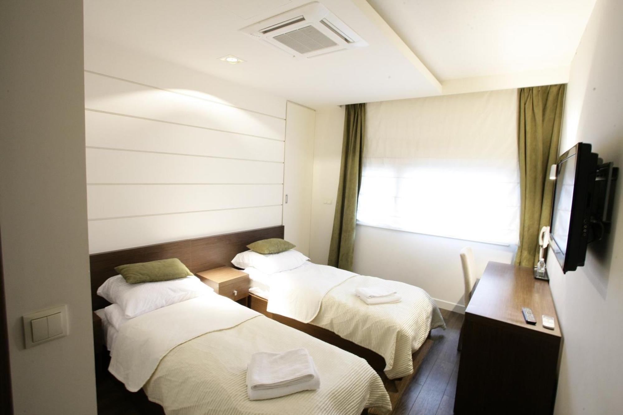 Villa & Spa Lomianki Room photo